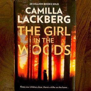 📚3 for $14 The Girl in the Woods Camilla Lackberg